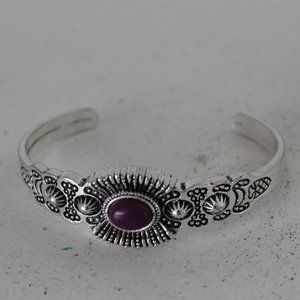 Paparazzi Cuff Bracelet Purple Center Stone